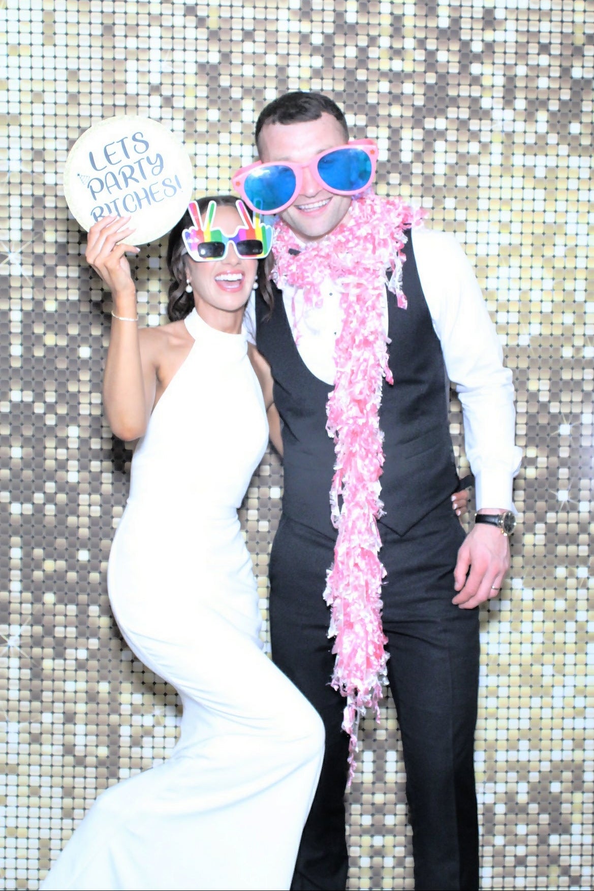 Wedding guests posing together for a Lumina photo