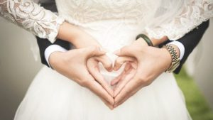 Read more about the article Wedding Day Nerves?  Here Are 5 Ways To Conquer Them