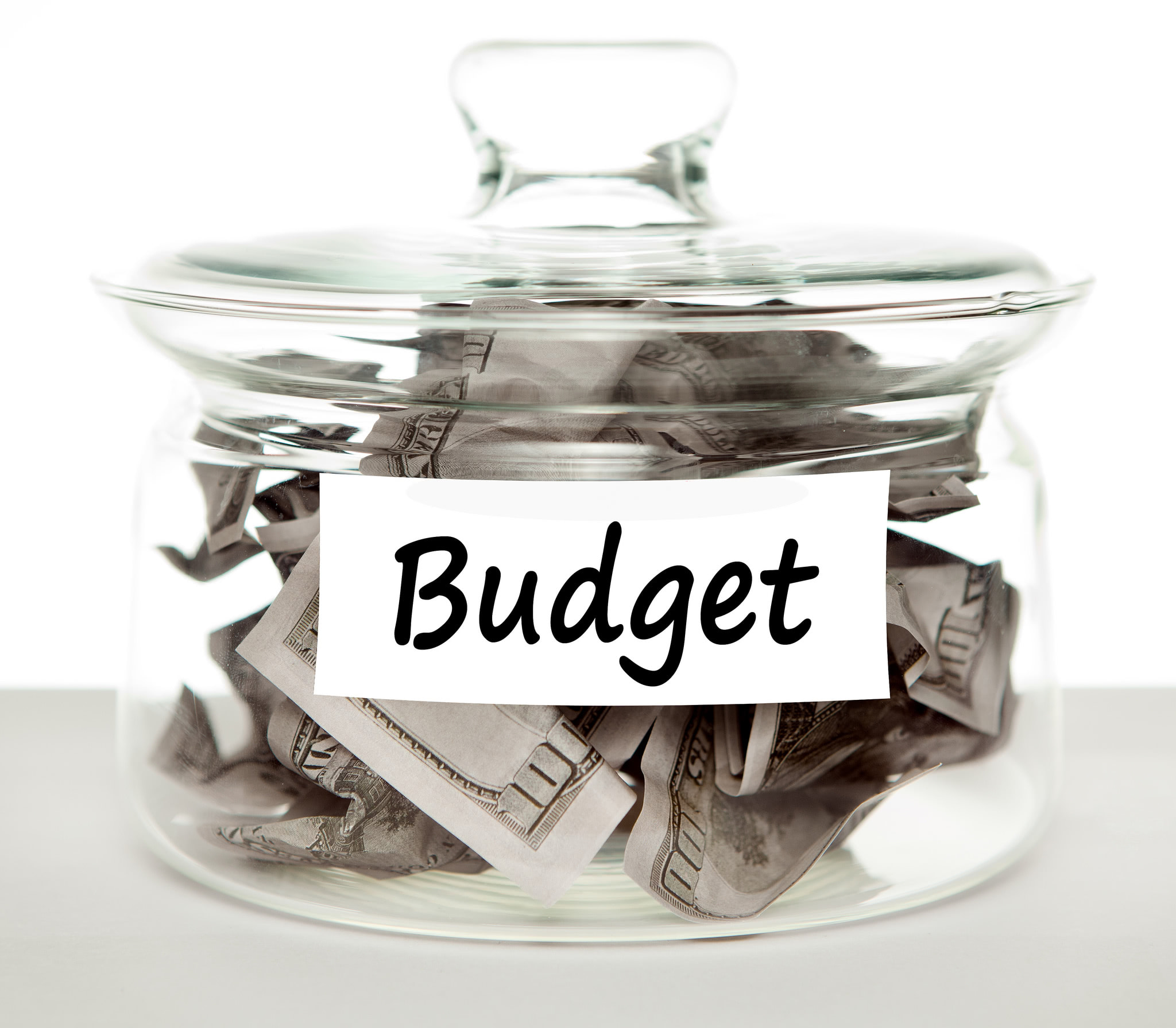 You are currently viewing 5 tips to make your wedding budget go further